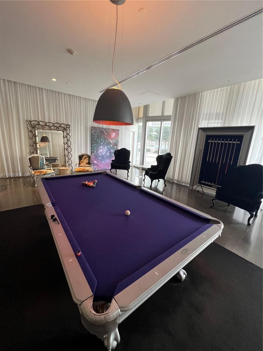 495 Brickell Ave # 2707, Miami FL 33131 — 22