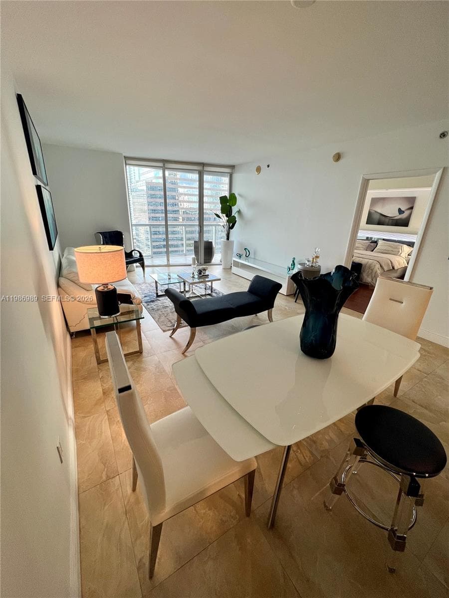 495 Brickell Ave # 2707, Miami FL 33131 — 15