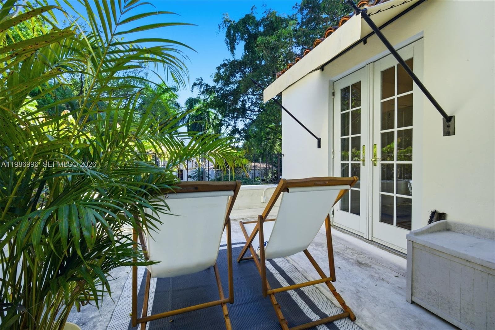 1231 Catalonia Ave, Coral Gables FL 33134 — 63