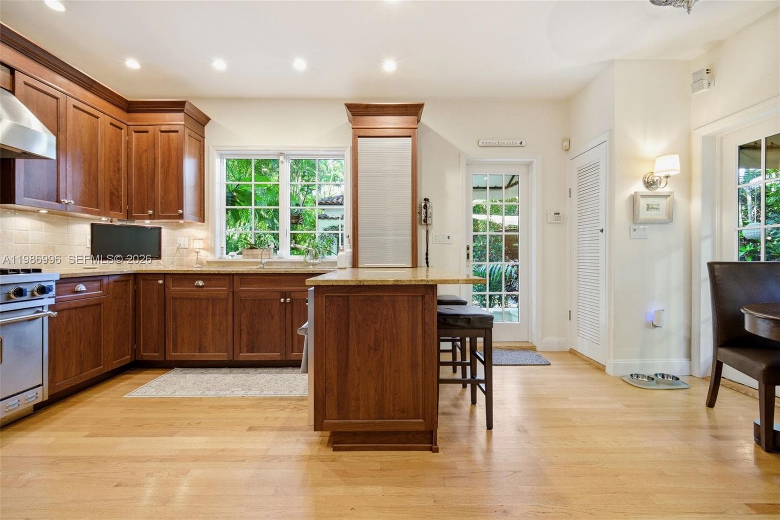1231 Catalonia Ave, Coral Gables FL 33134 — 31