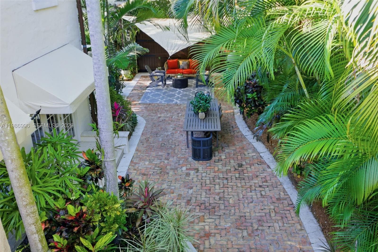 1231 Catalonia Ave, Coral Gables FL 33134 — 60