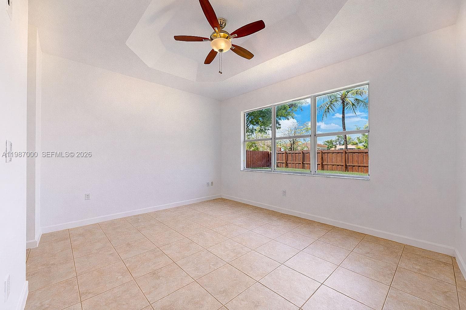 2014 NE 38th Rd # 2014, Homestead FL 33033 — 14