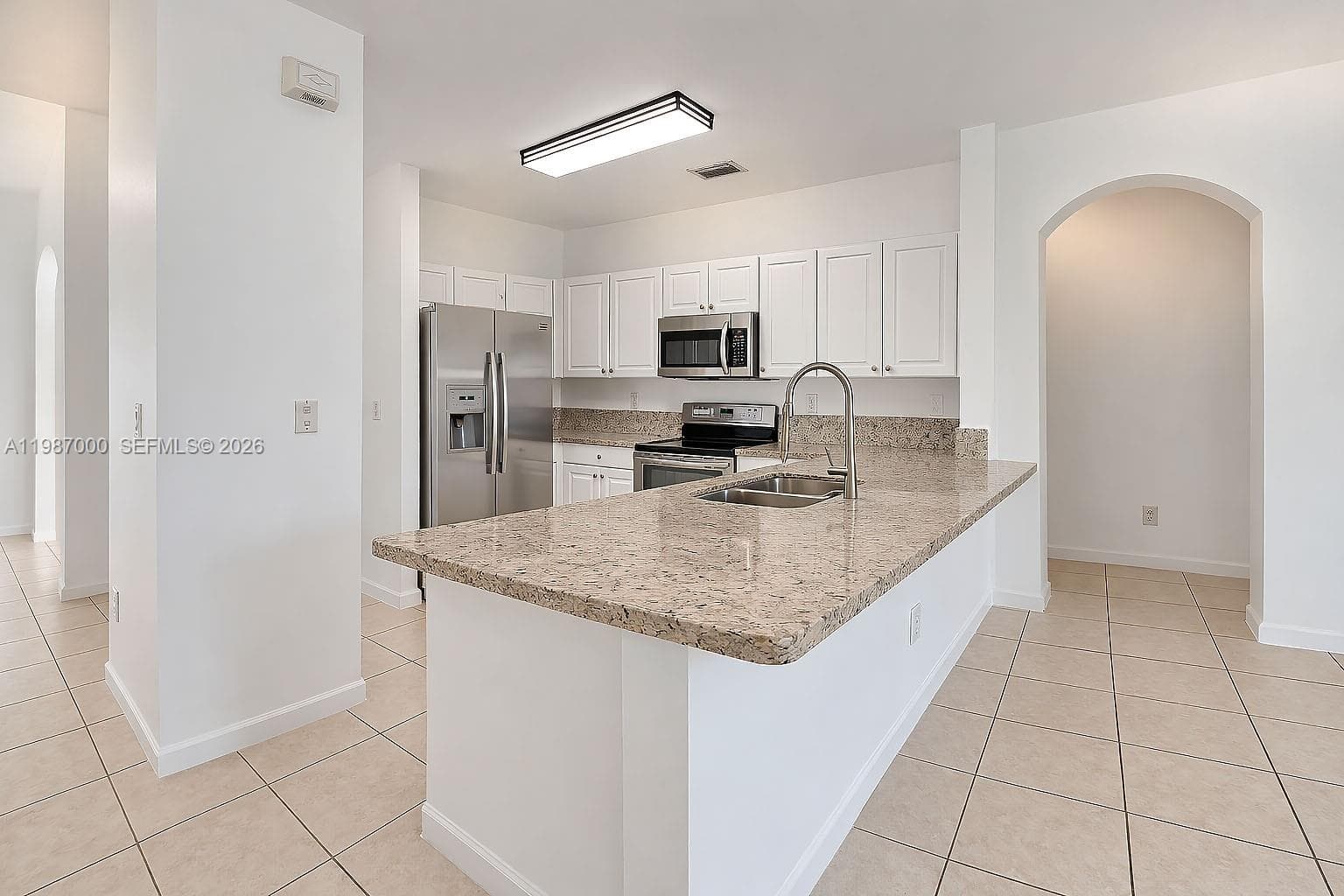 2014 NE 38th Rd # 2014, Homestead FL 33033 — 8