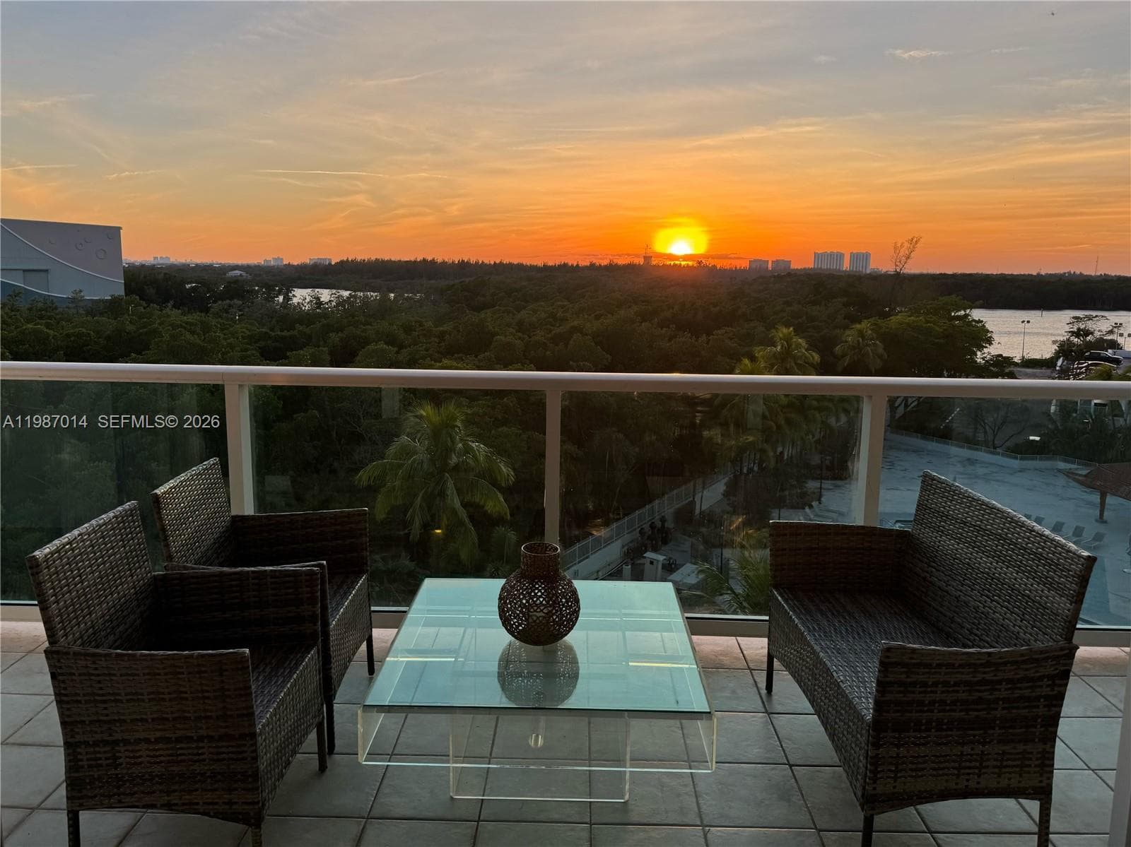 100 Bayview Dr # 617, Sunny Isles Beach FL 33160 — 27
