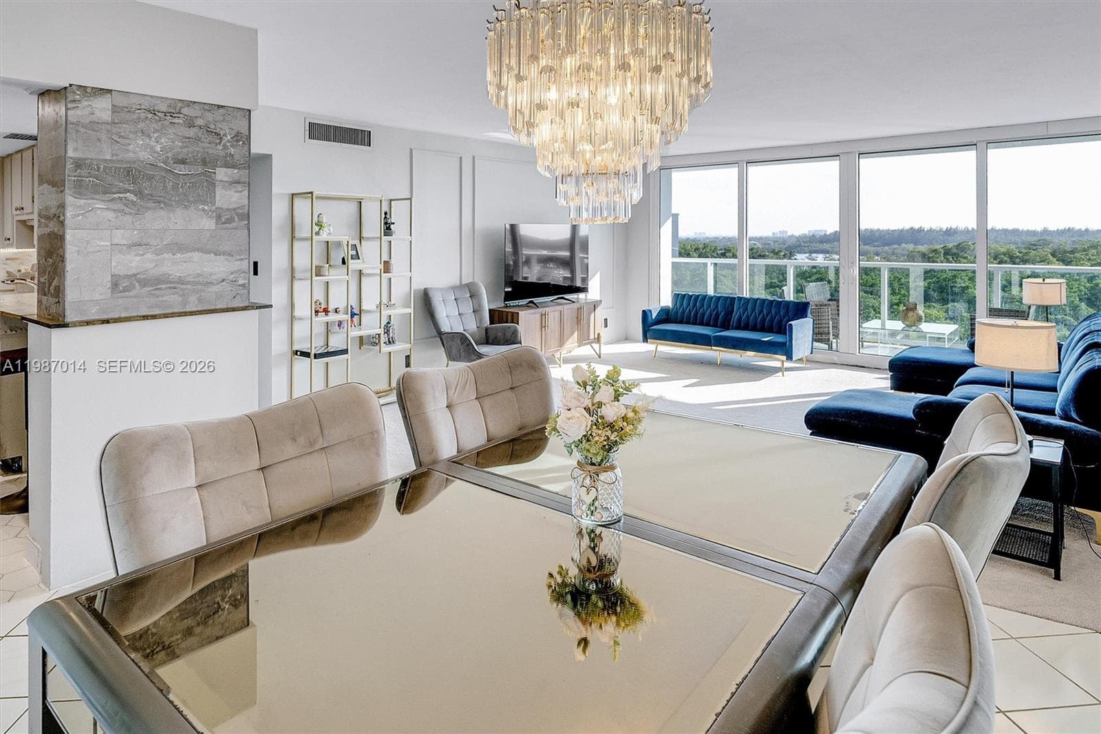 100 Bayview Dr # 617, Sunny Isles Beach FL 33160 — 1