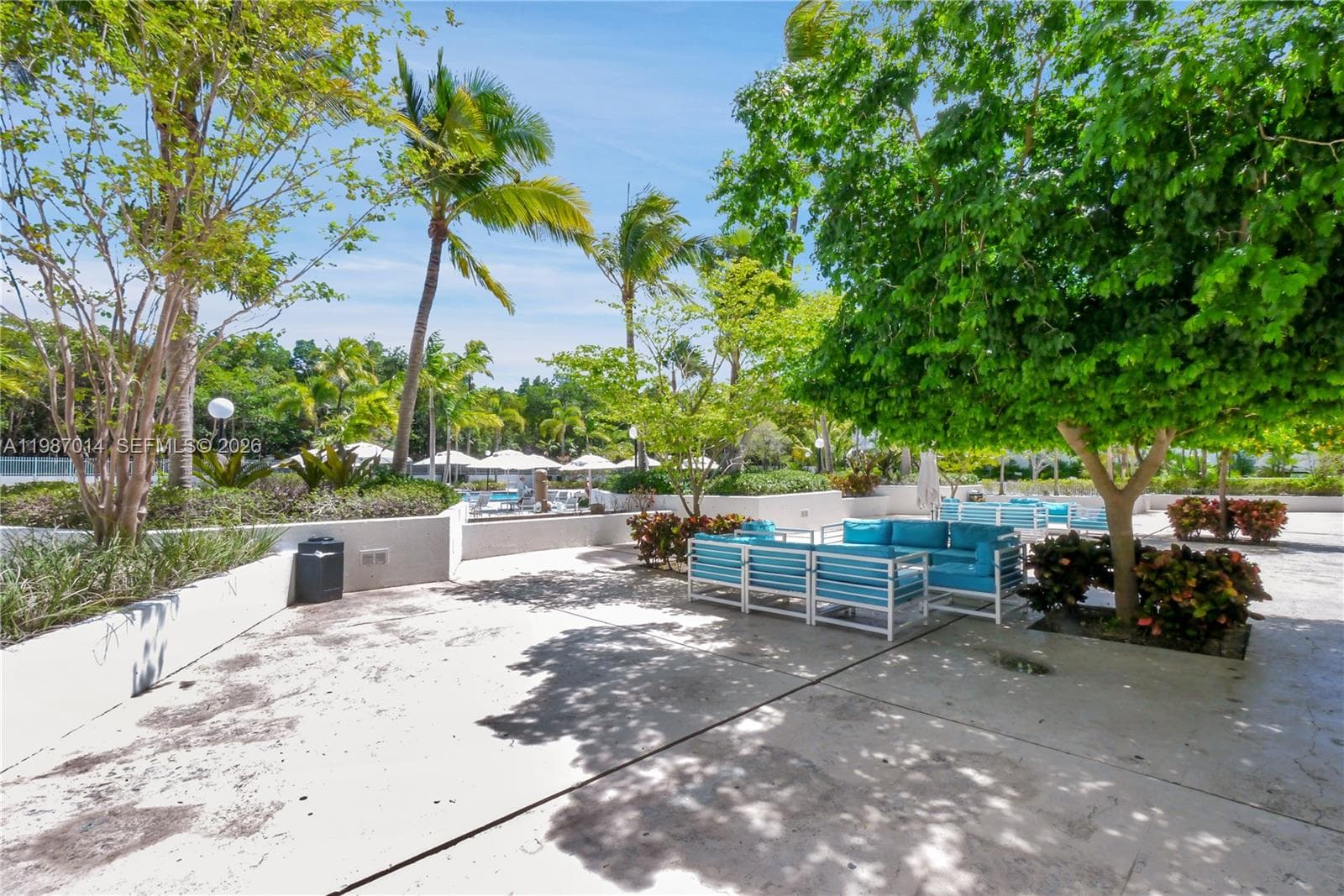 100 Bayview Dr # 617, Sunny Isles Beach FL 33160 — 30