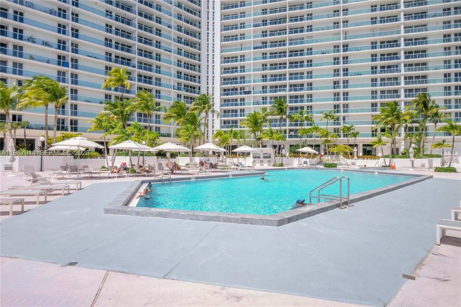 100 Bayview Dr # 617, Sunny Isles Beach FL 33160 — 29