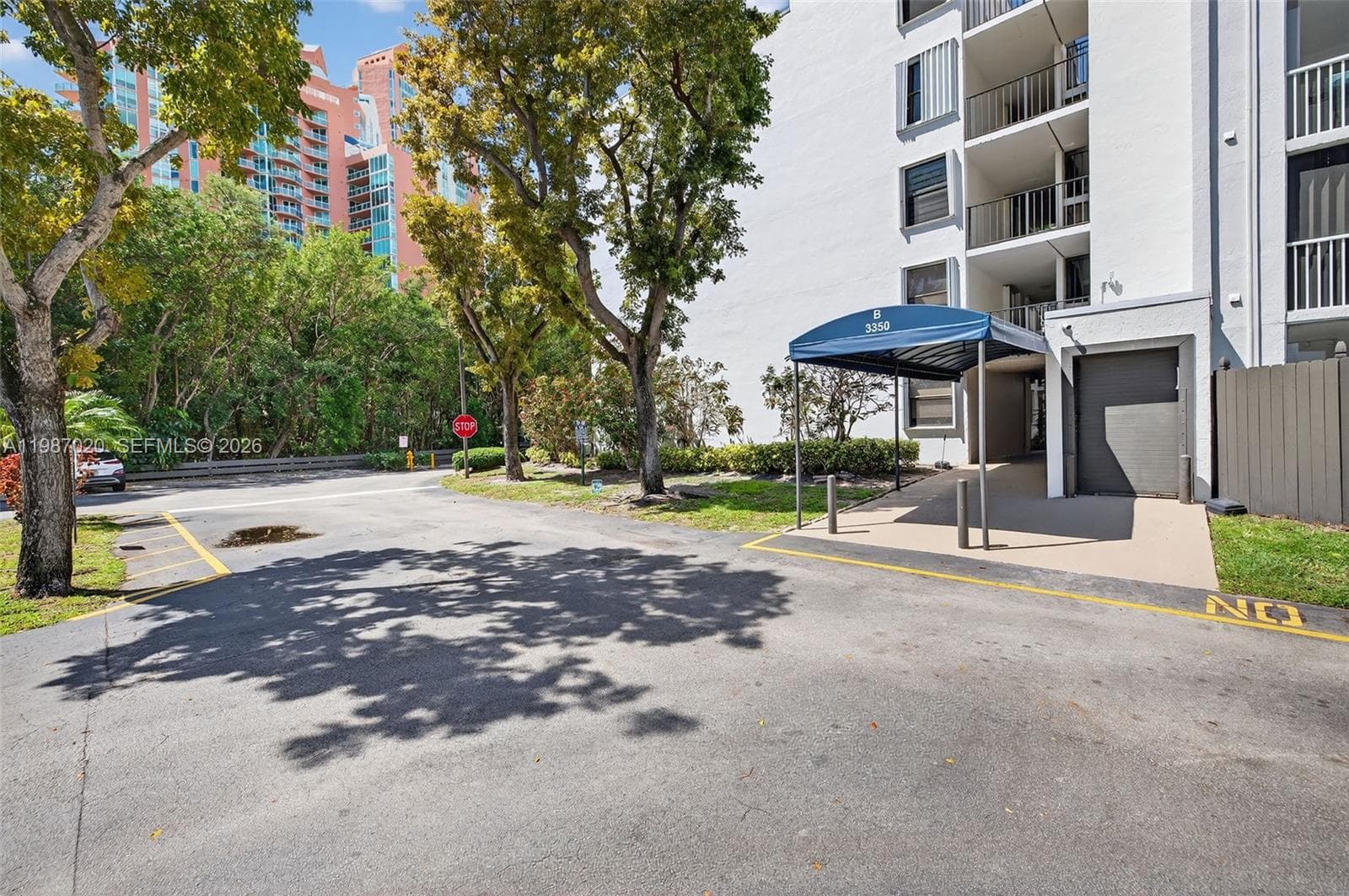 3350 NE 192nd St # B, Aventura FL 33180 — 46