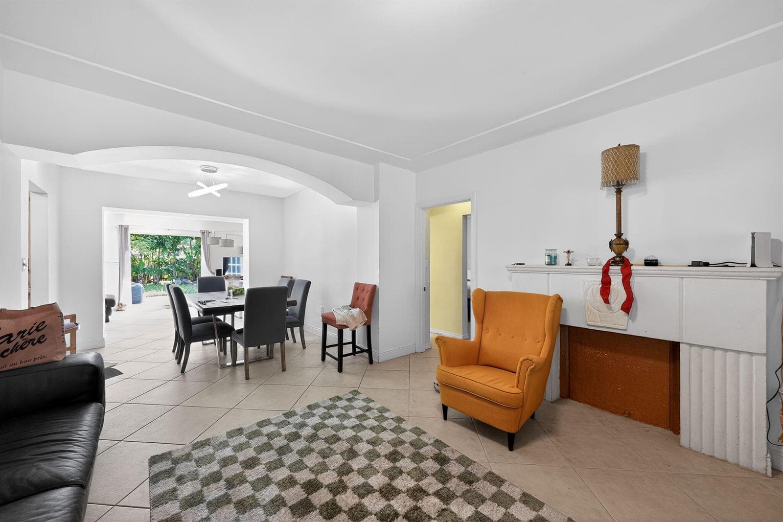 2131 Biarritz Drive, Miami Beach FL 33141 — 14
