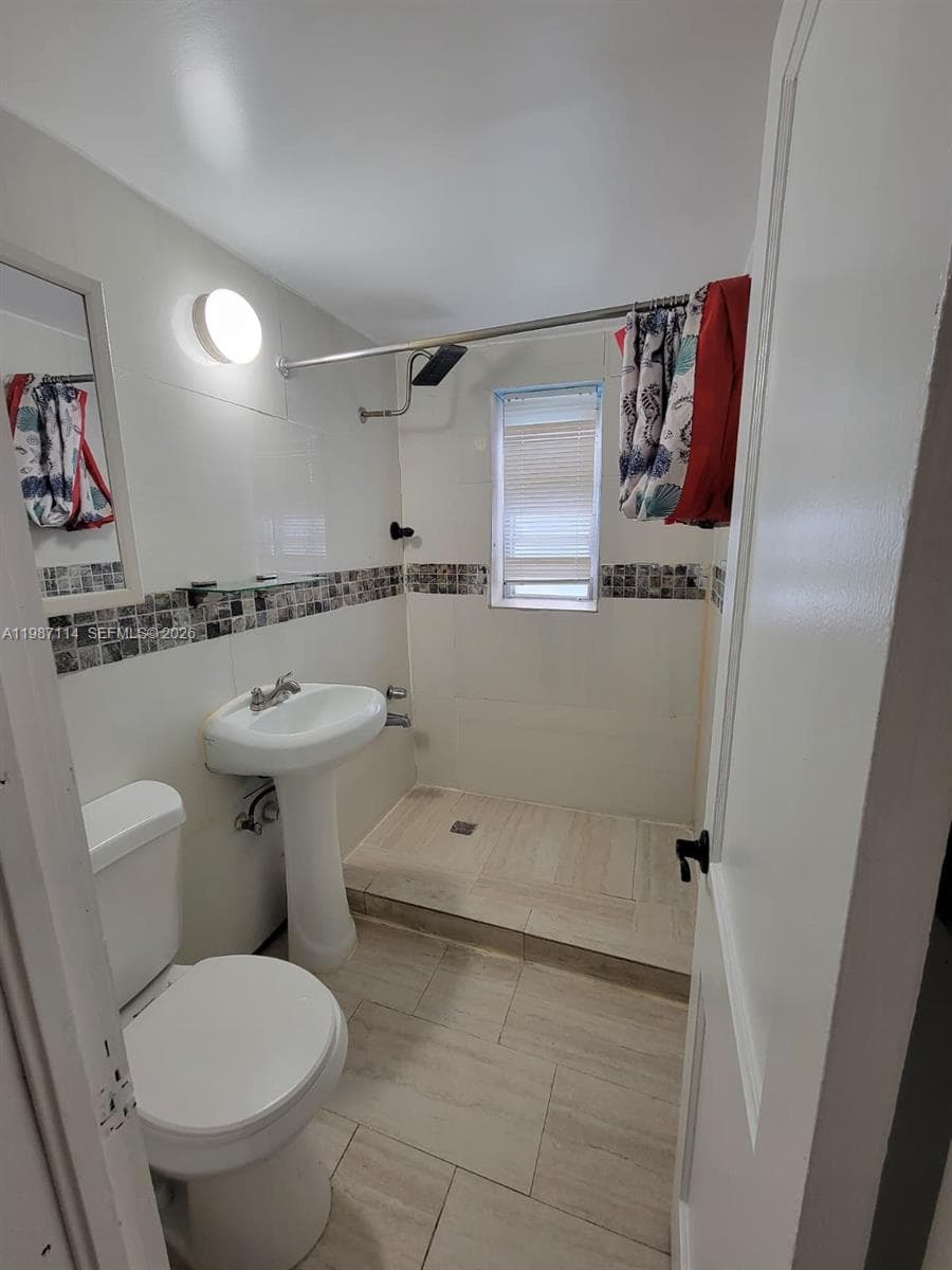 291 E 4th Ave # 2, Hialeah FL 33010 — 12