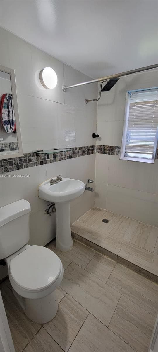 291 E 4th Ave # 2, Hialeah FL 33010 — 11