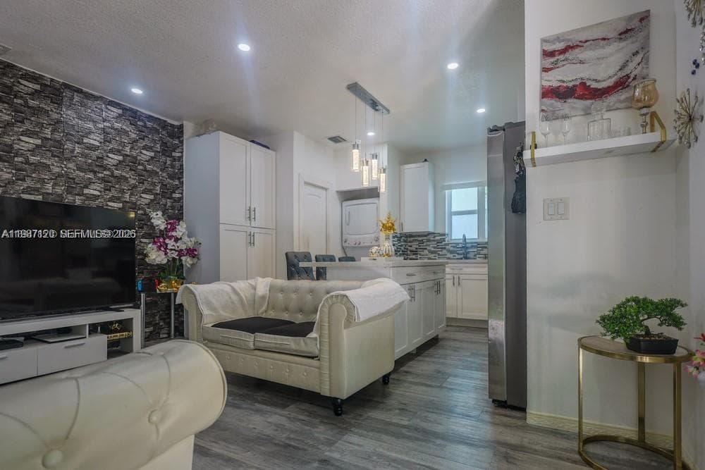 3495 W 2nd Ave, Hialeah FL 33012 — 8