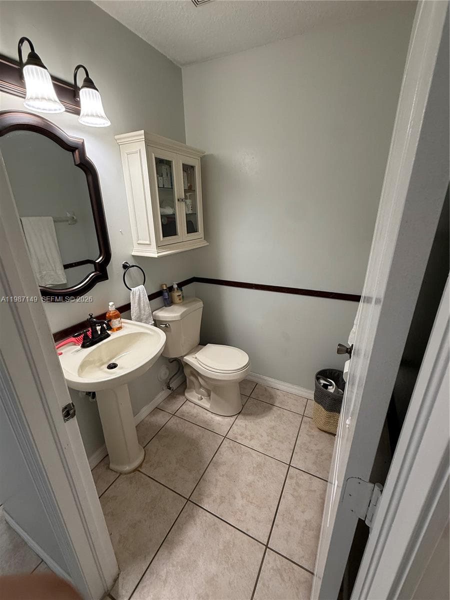 18164 SW 149th Pl, Miami FL 33187 — 11