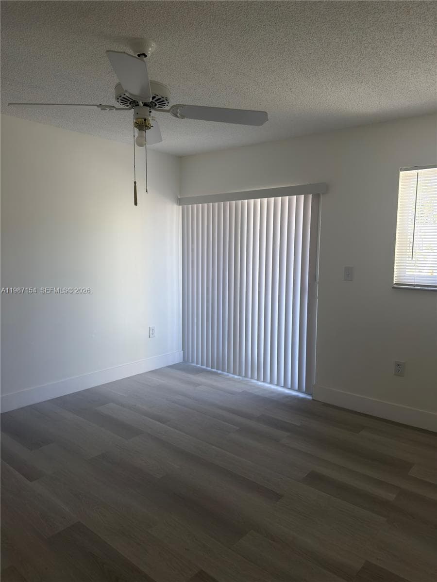 11163 NW 7th St # 19, Miami FL 33172 — 10
