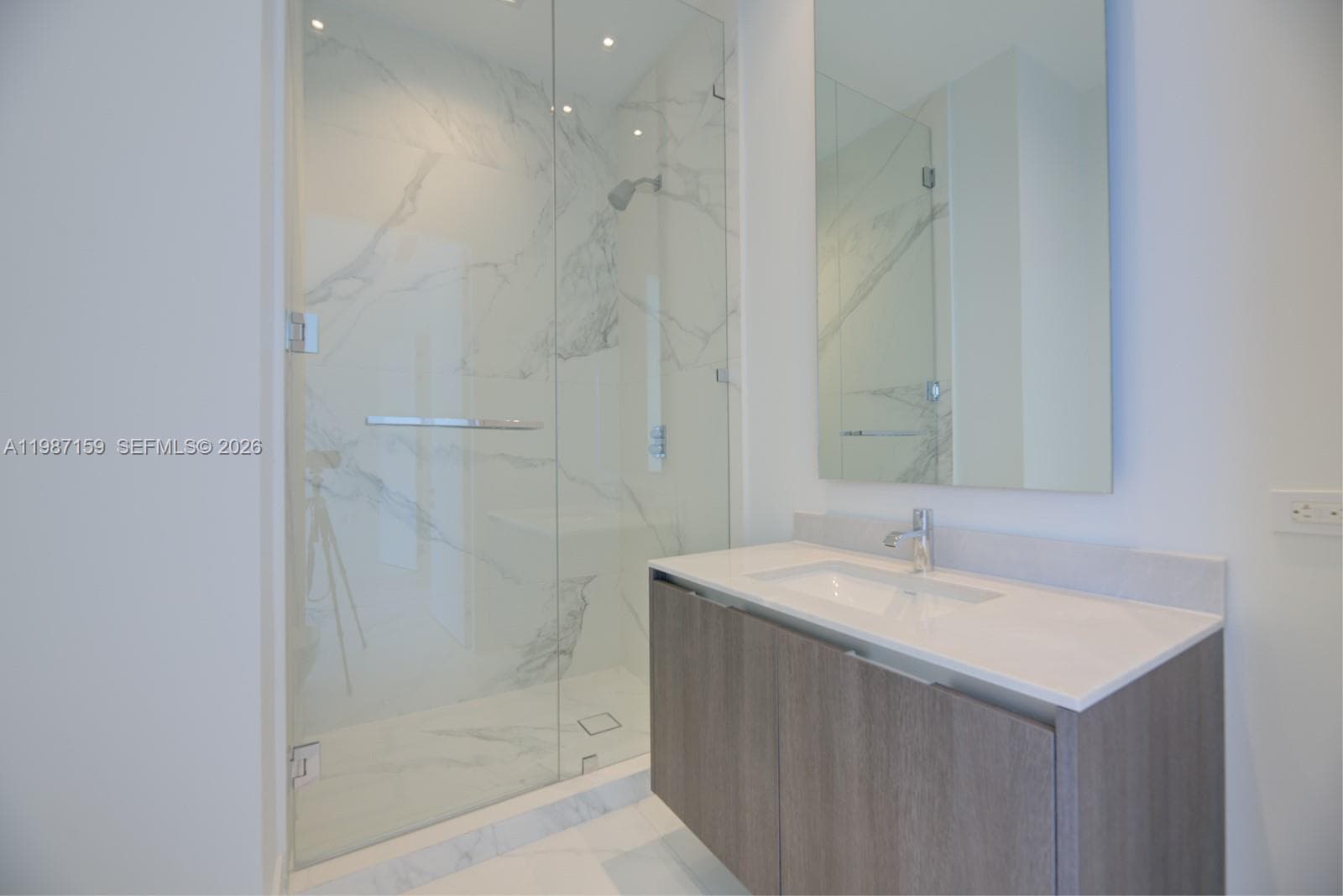 17141 Collins Ave, Sunny Isles Beach FL 33160 — 7