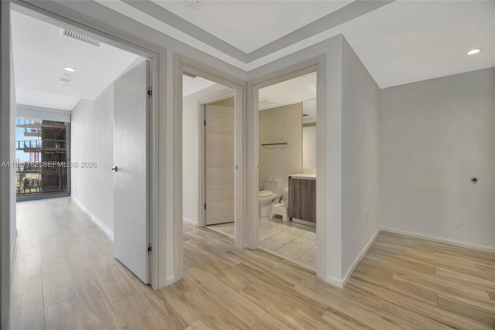 801 S Miami Ave # 2909, Miami FL 33130 — 22