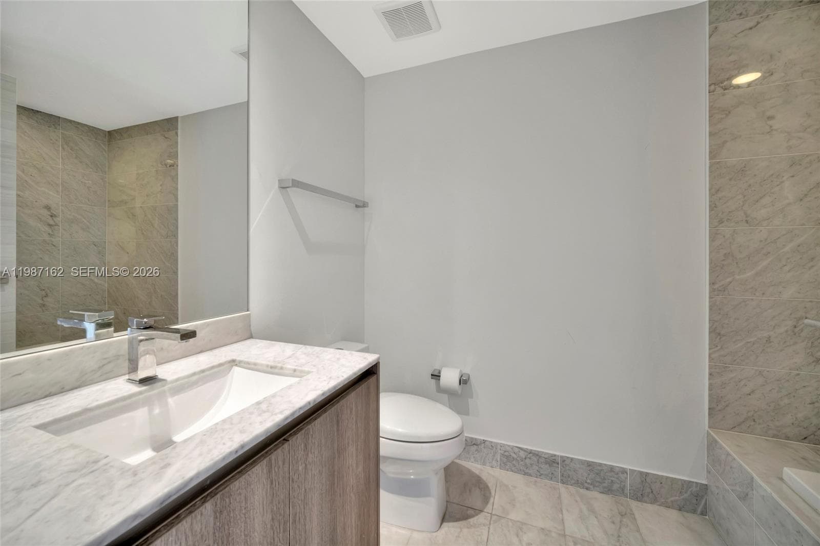 801 S Miami Ave # 2909, Miami FL 33130 — 20