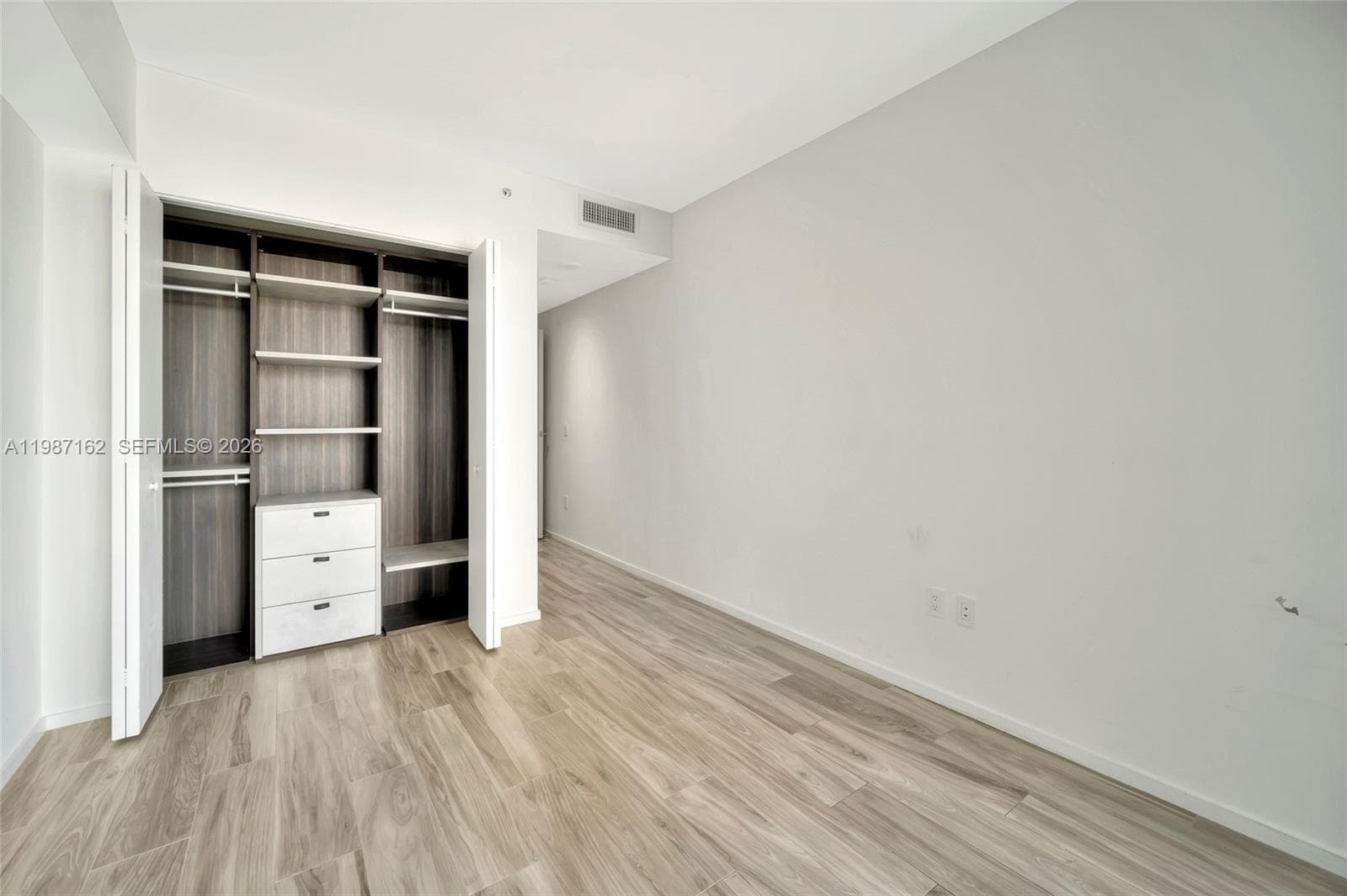 801 S Miami Ave # 2909, Miami FL 33130 — 18