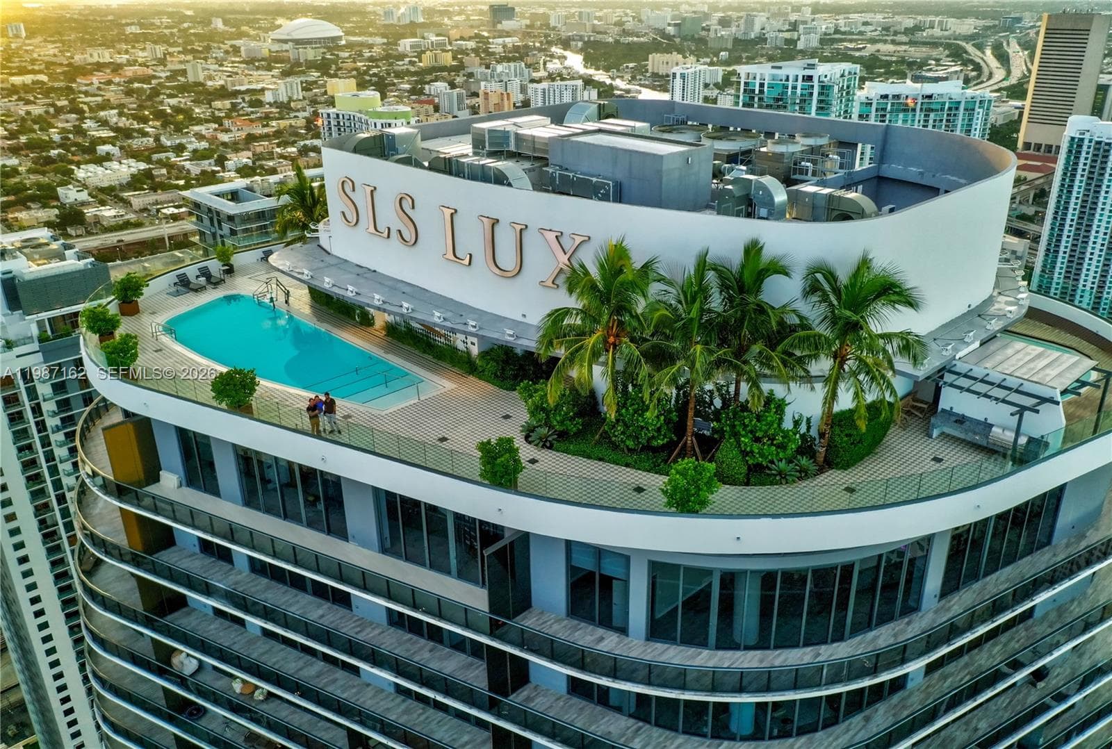 801 S Miami Ave # 2909, Miami FL 33130 — 40