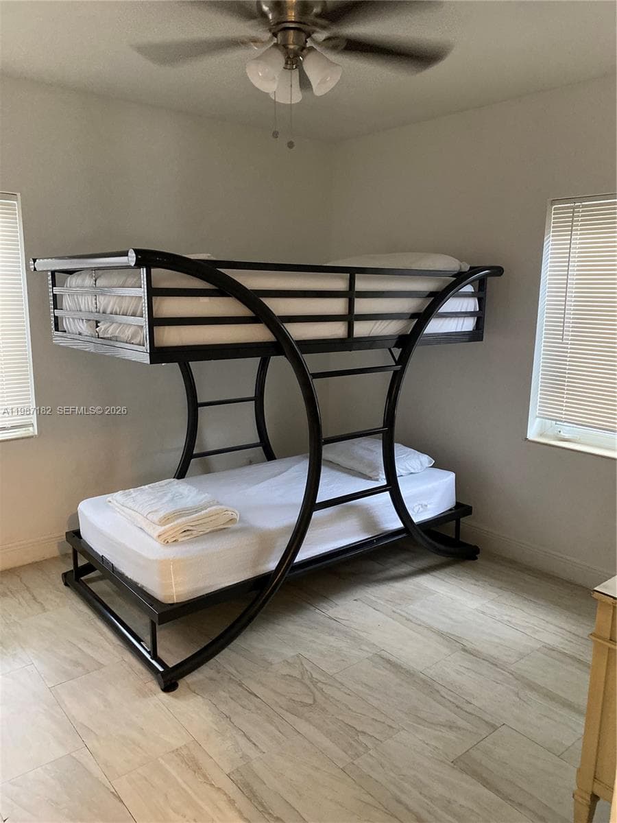 2 NE 45th St, Miami FL 33137 — 14
