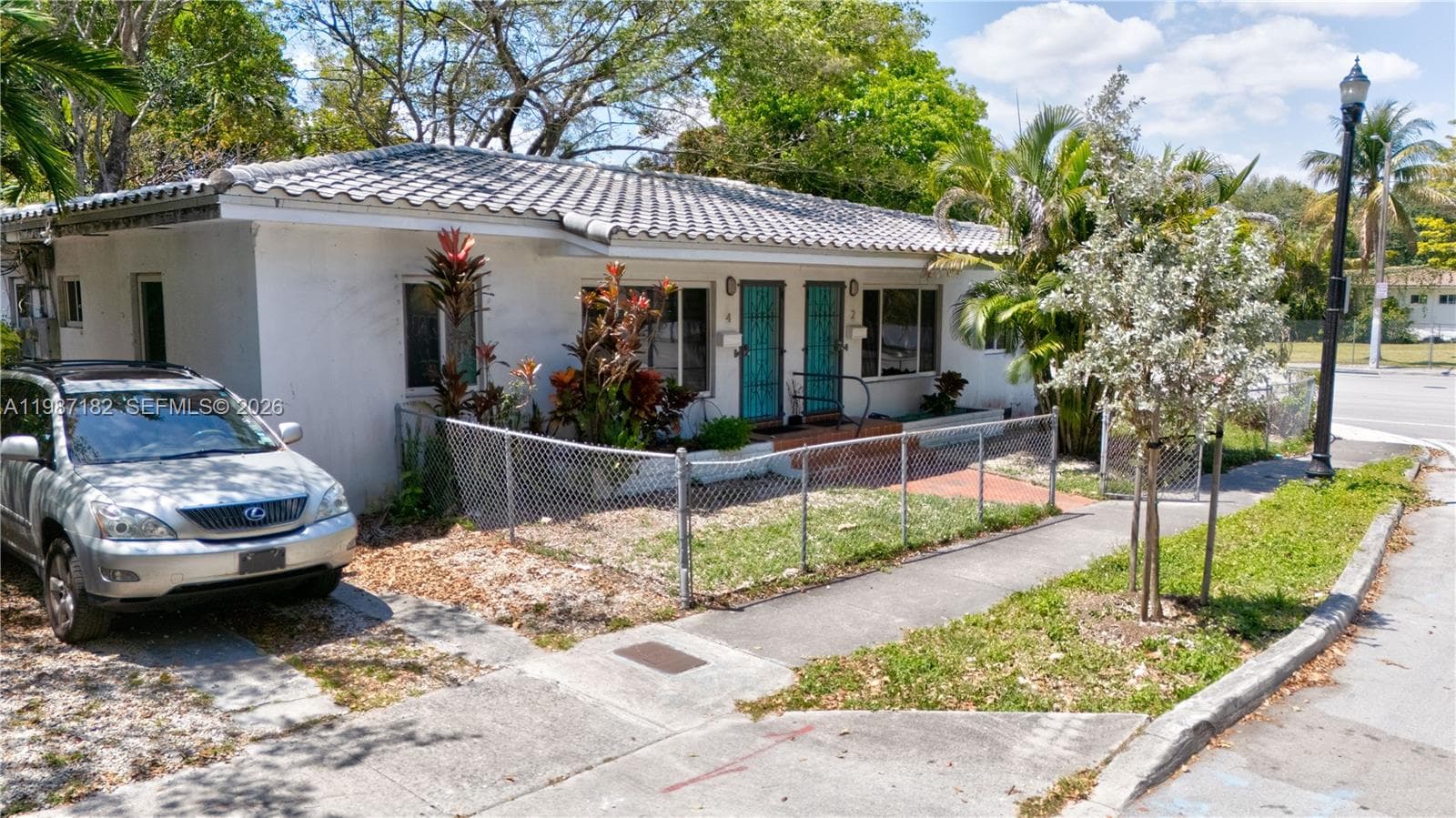 2 NE 45th St, Miami FL 33137 — 4