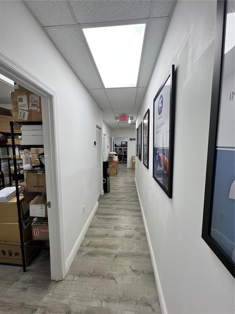 8221 NW 30th Ter, Doral FL 33198 — 16