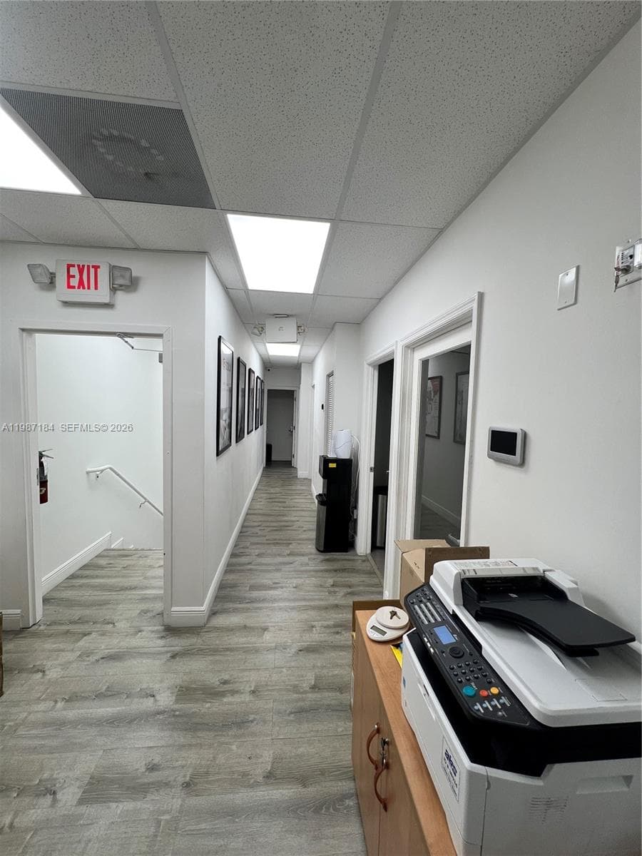 8221 NW 30th Ter, Doral FL 33198 — 22