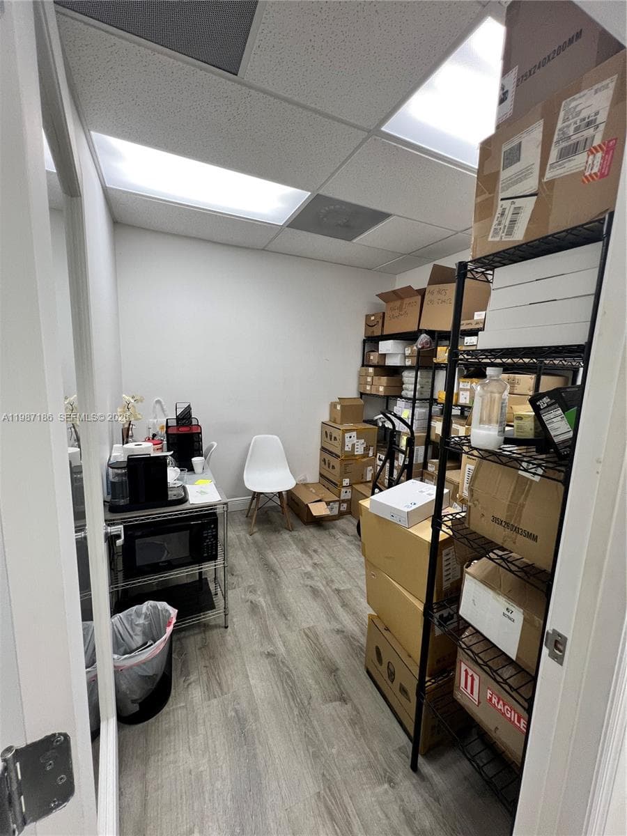 8221 NW 30th Ter, Doral FL 33198 — 3