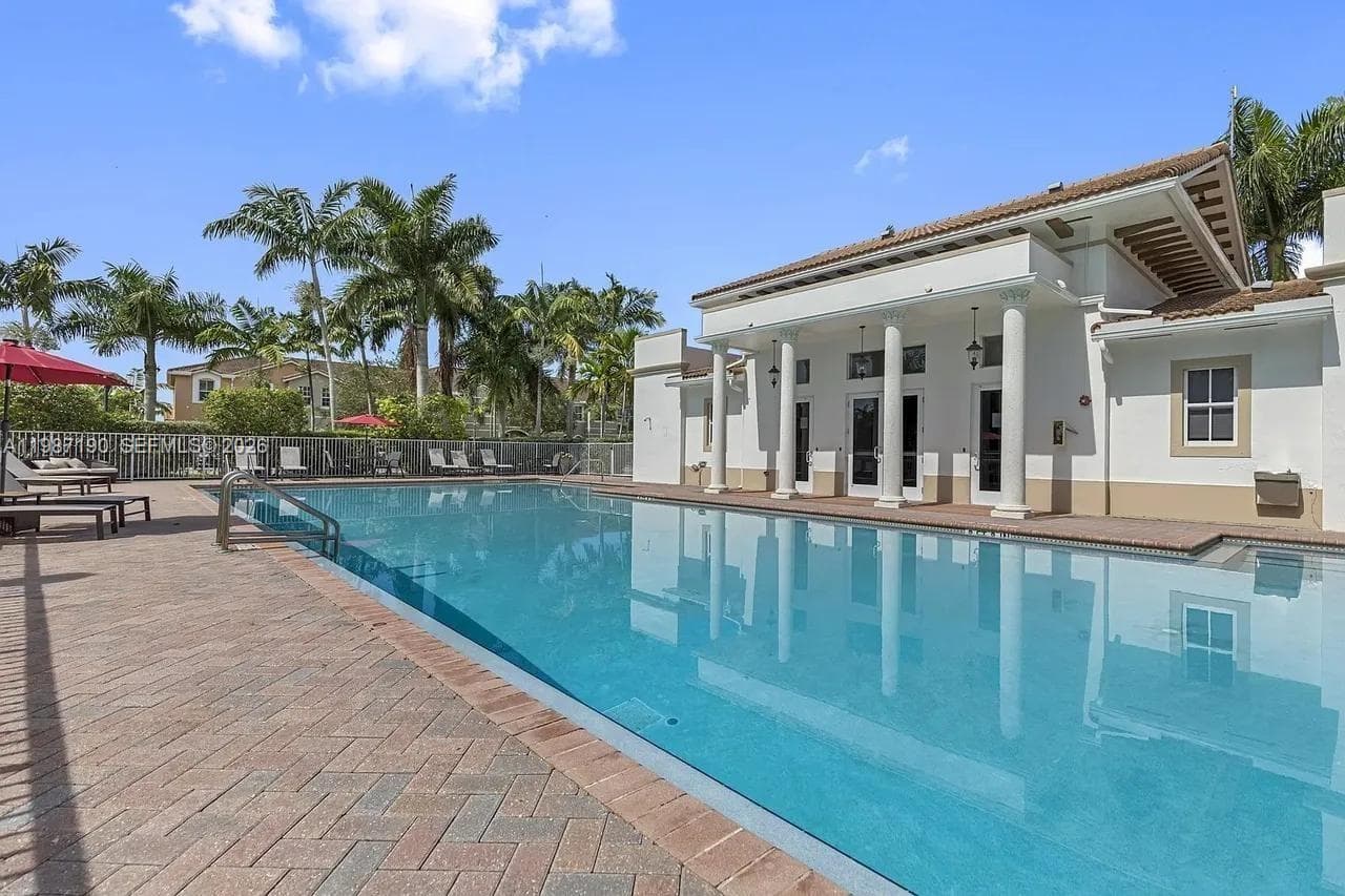 2370 SE 15th St, Homestead FL 33035 — 19