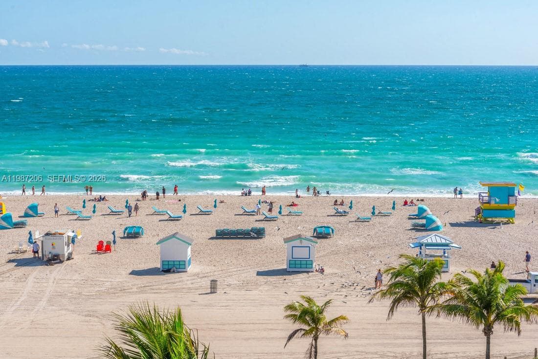 1500 Ocean Dr # 10, Miami Beach FL 33139 — 27