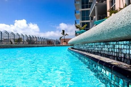 1500 Ocean Dr # 10, Miami Beach FL 33139 — 43