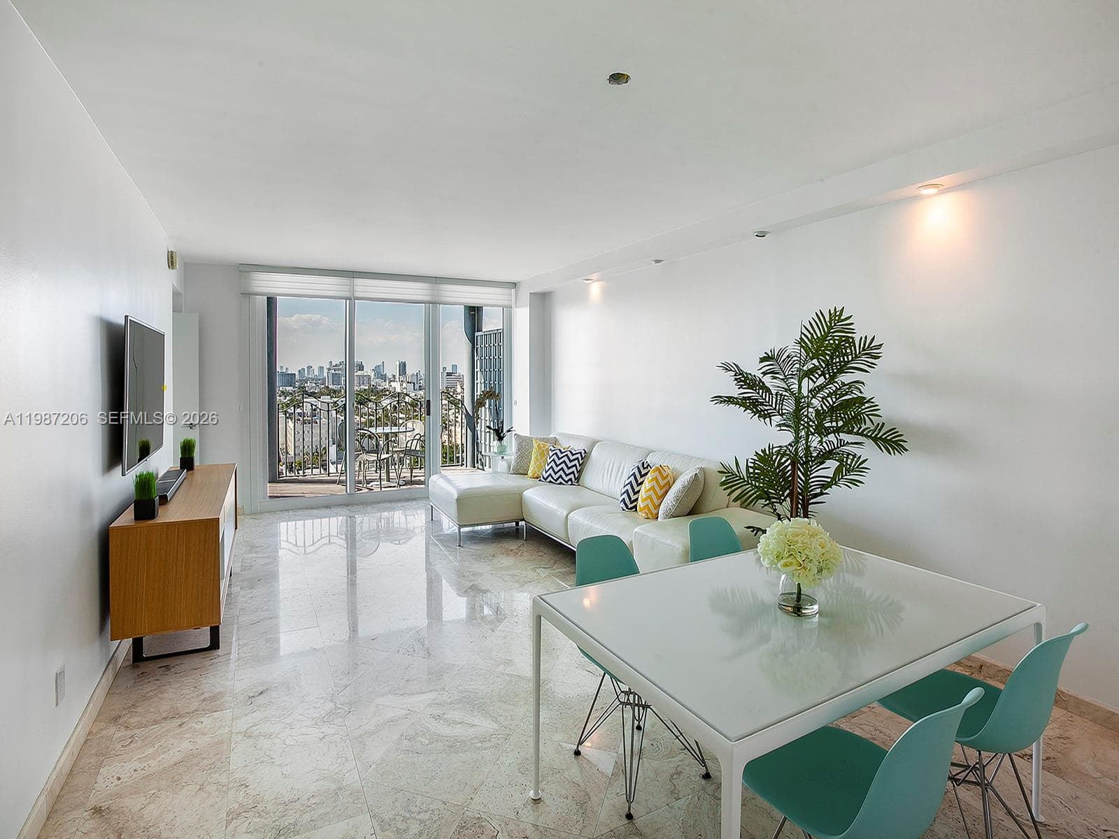1500 Ocean Dr # 10, Miami Beach FL 33139 — 1
