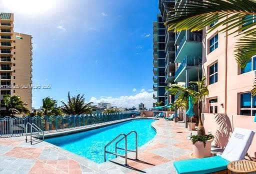1500 Ocean Dr # 10, Miami Beach FL 33139 — 45