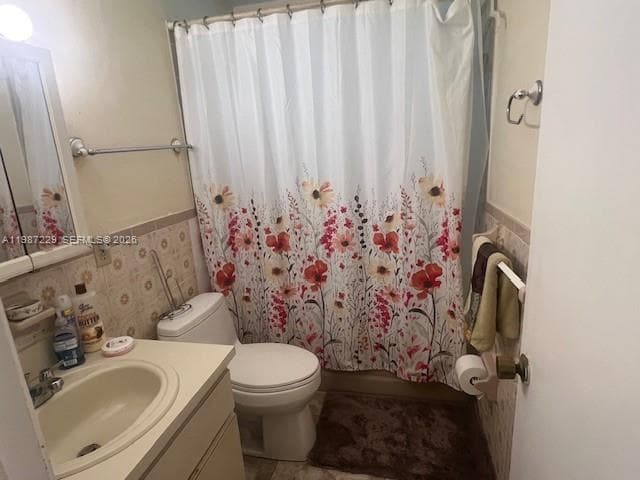 3366 Thomas Ave, Miami FL 33133 — 33