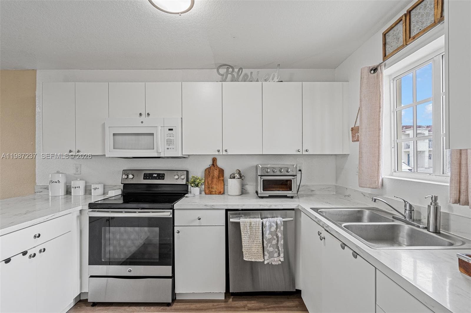 243 SW 6th Ln, Florida City FL 33034 — 7