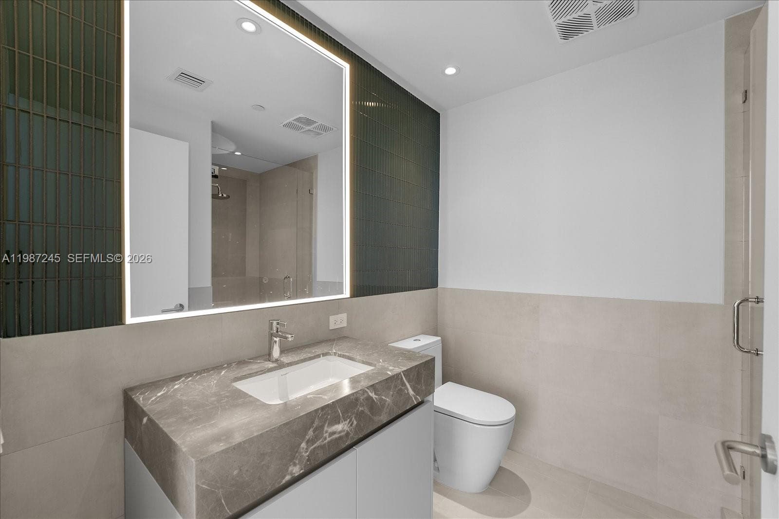 500 Alton Rd # 2402, Miami Beach FL 33139 — 31