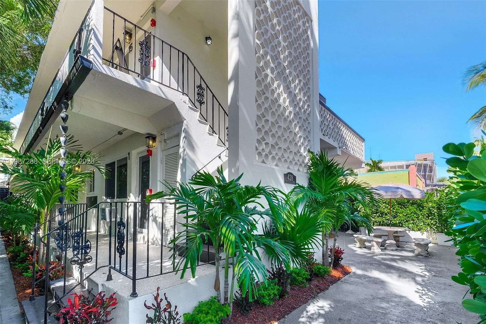 428 Collins Ave # 7, Miami Beach FL 33139 — 18