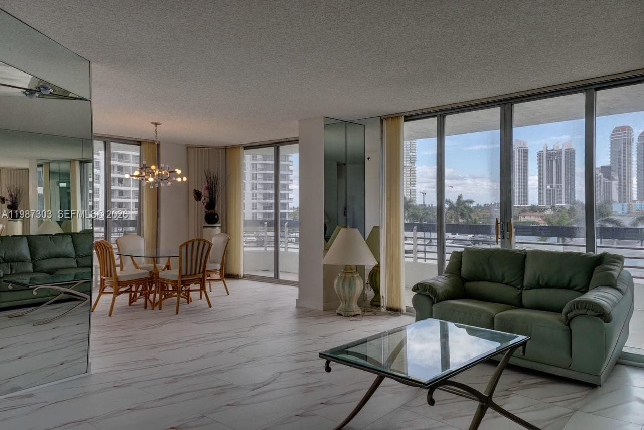 3600 Mystic Pointe Dr # 613, Aventura FL 33180 — 1