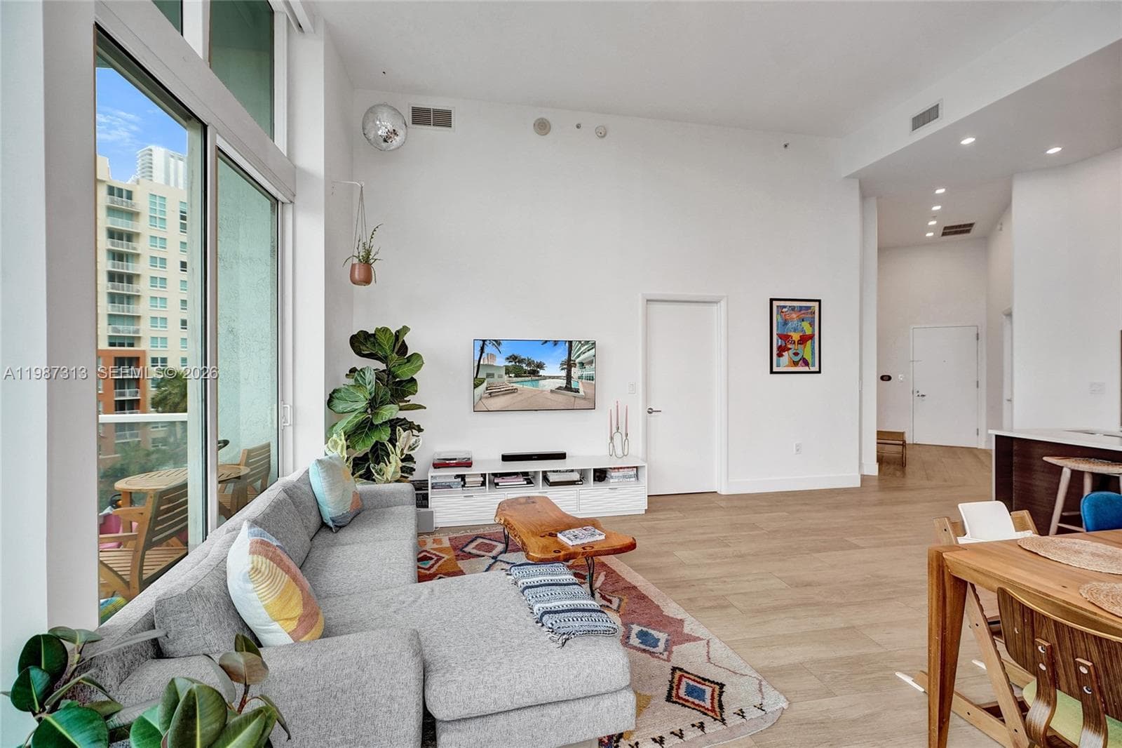 1900 N Bayshore Dr # 816, Miami FL 33132 — 13
