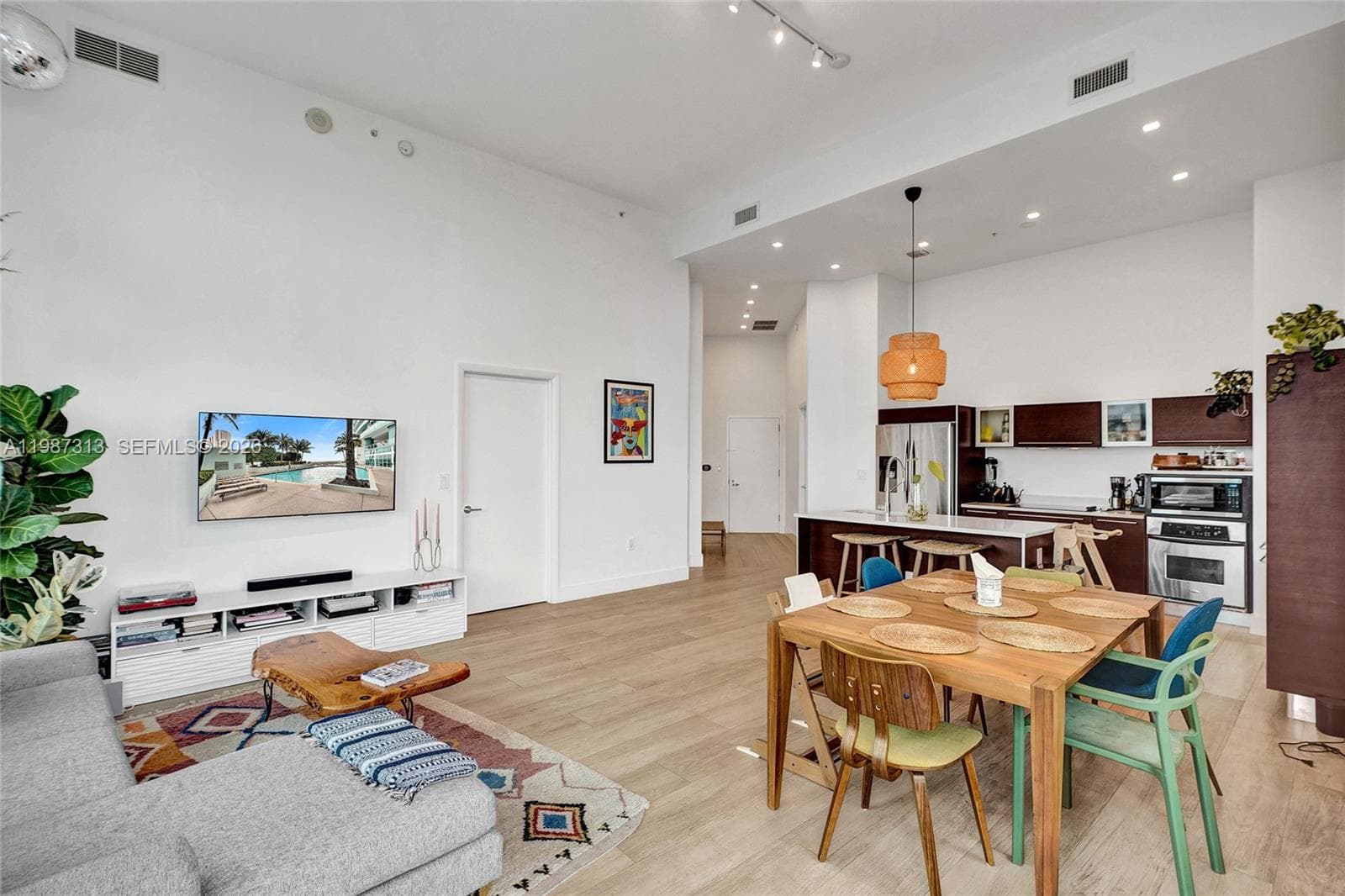 1900 N Bayshore Dr # 816, Miami FL 33132 — 12