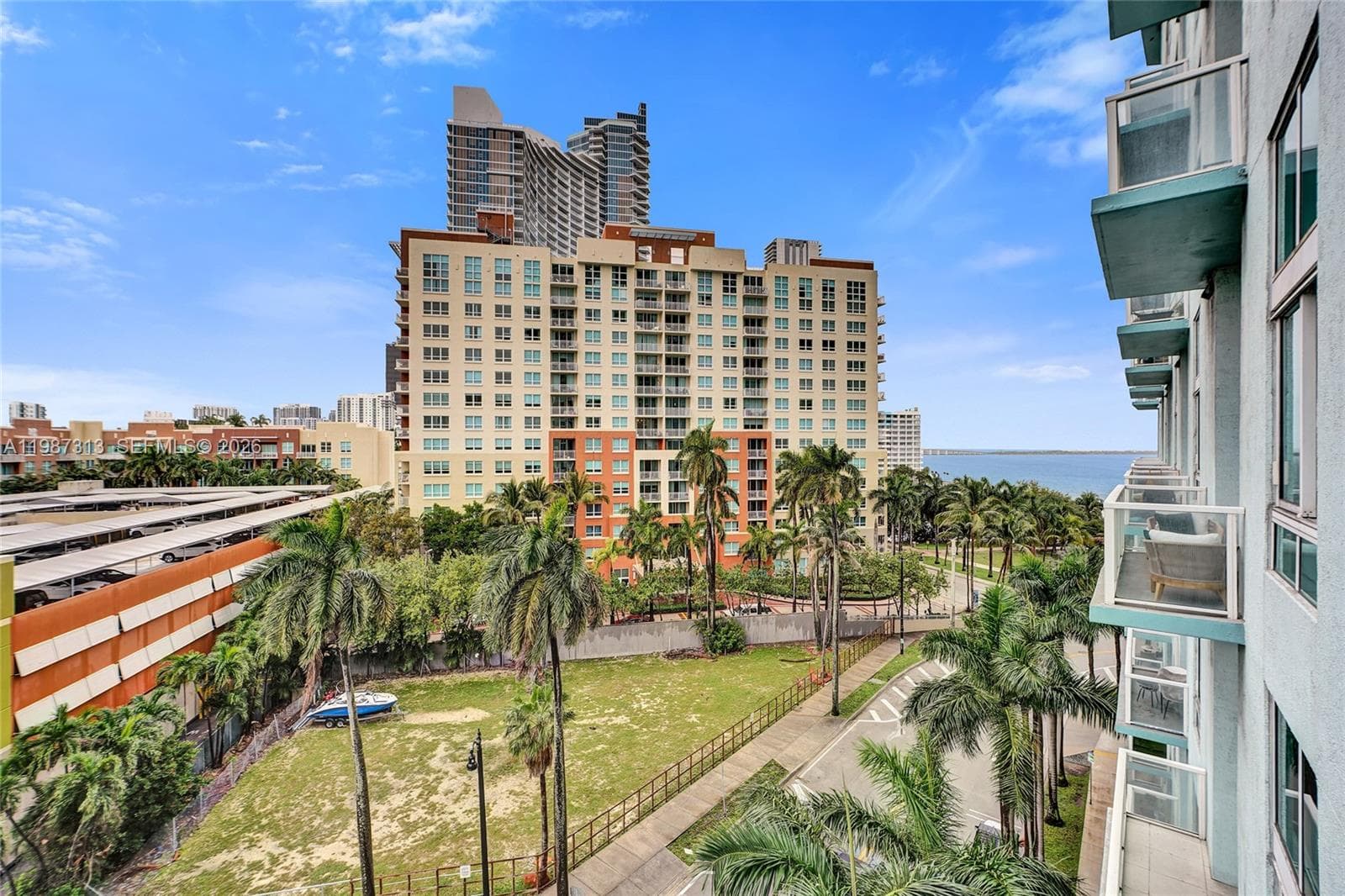 1900 N Bayshore Dr # 816, Miami FL 33132 — 18