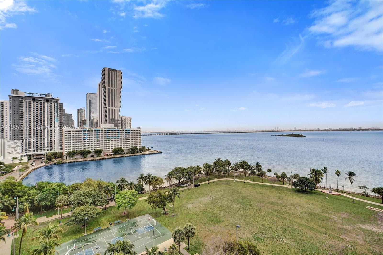 1900 N Bayshore Dr # 816, Miami FL 33132 — 58