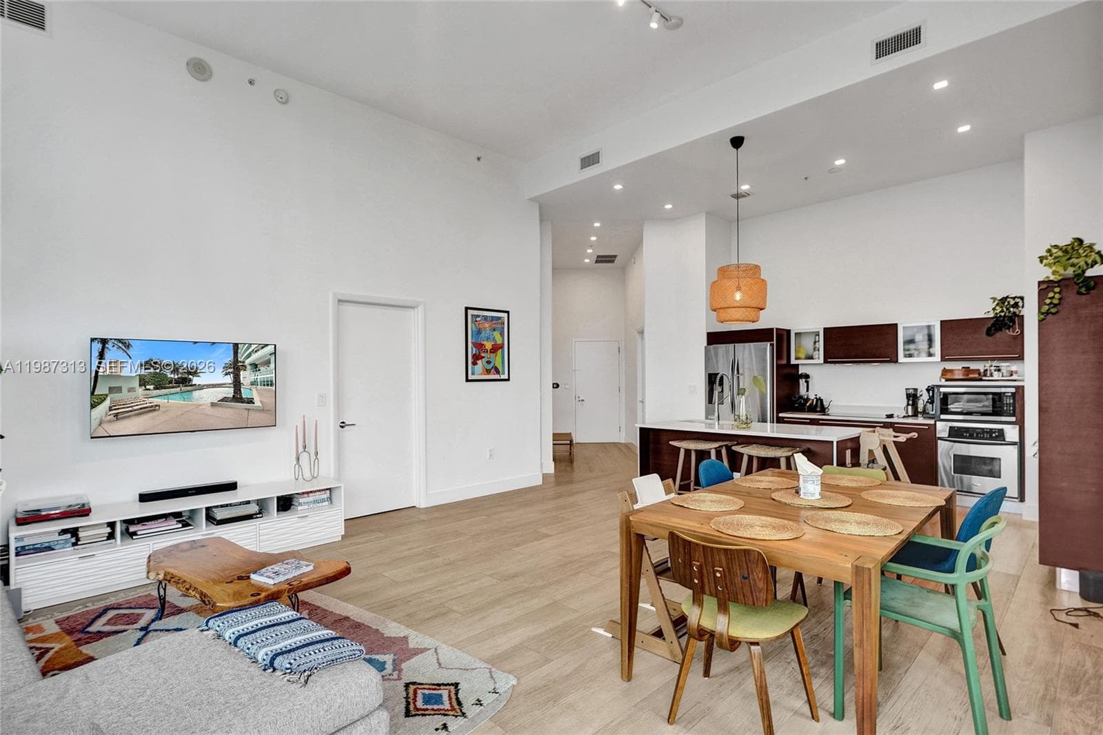 1900 N Bayshore Dr # 816, Miami FL 33132 — 11