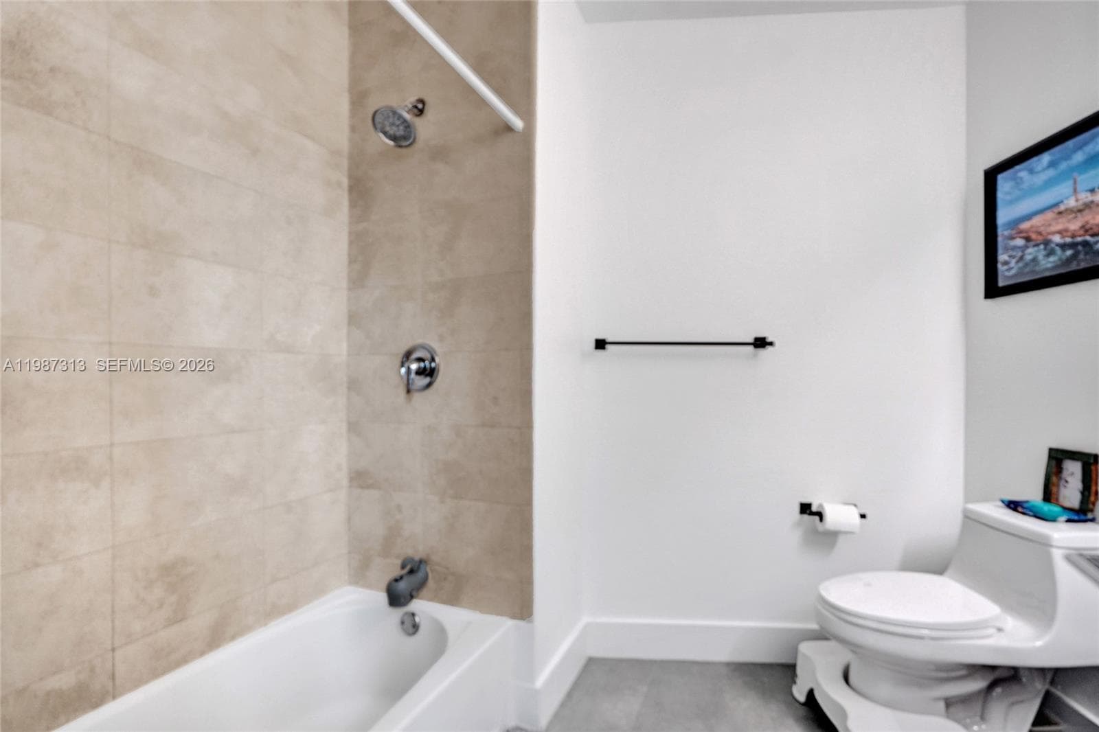 1900 N Bayshore Dr # 816, Miami FL 33132 — 31