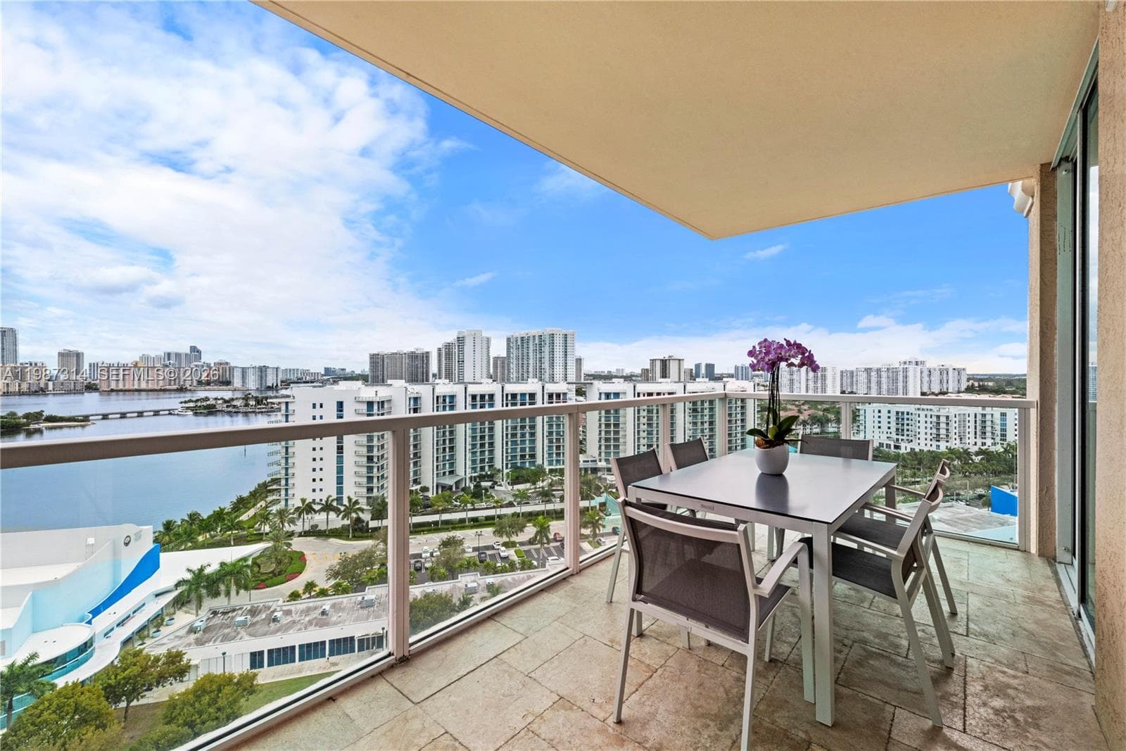 3330 NE 190th St # 1715, Aventura FL 33180 — 22