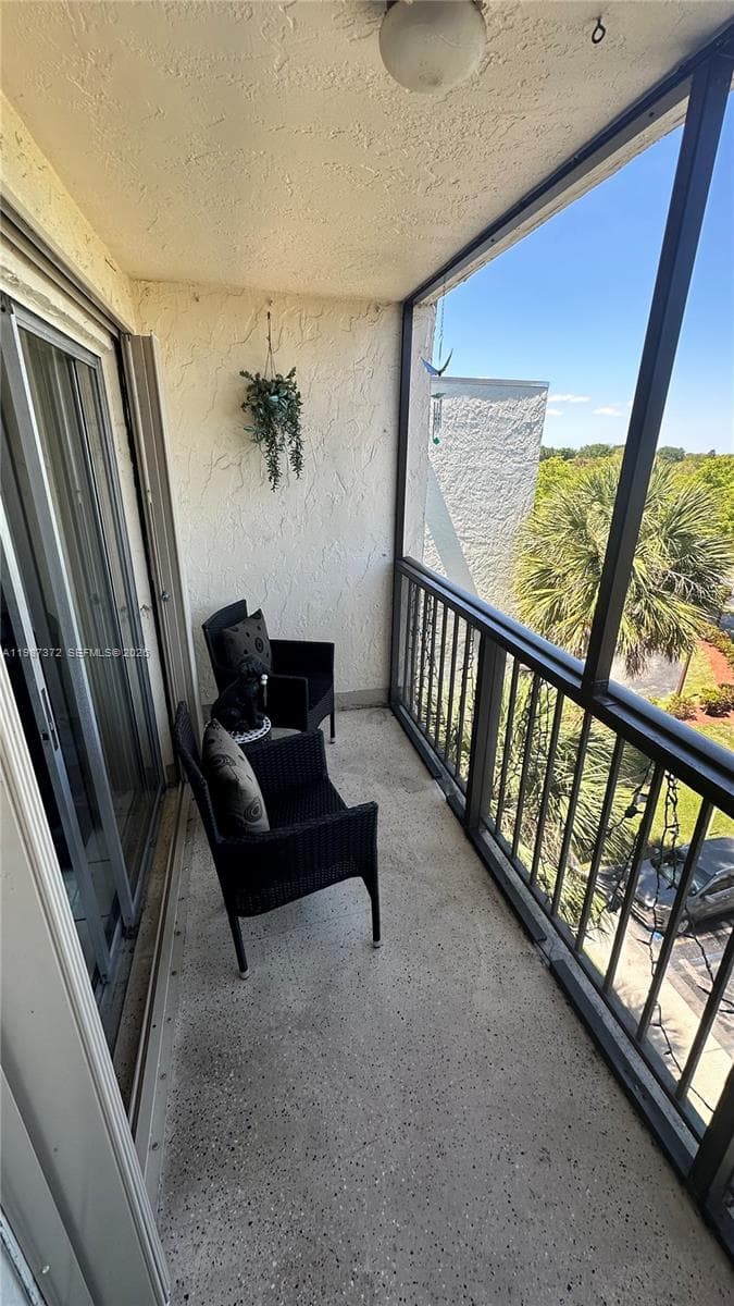 14250 SW 62nd St # 517, Miami FL 33183 — 32