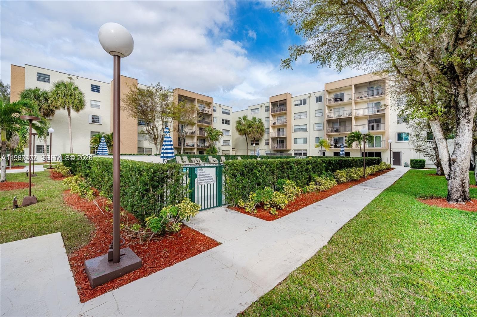 14250 SW 62nd St # 517, Miami FL 33183 — 40