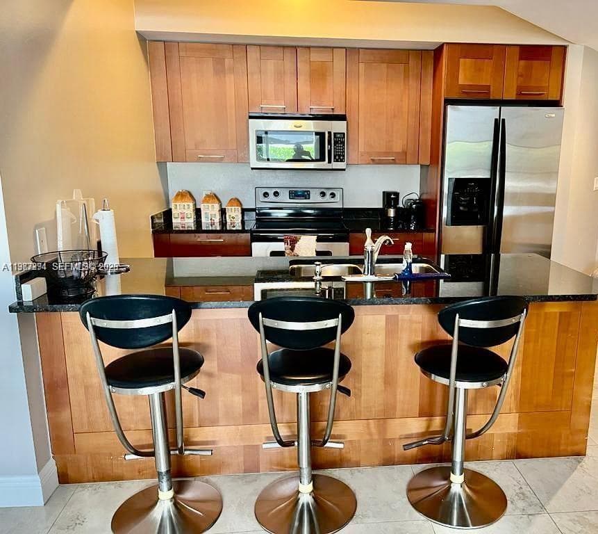 4100 Salzedo St # 503, Coral Gables FL 33146 — 6