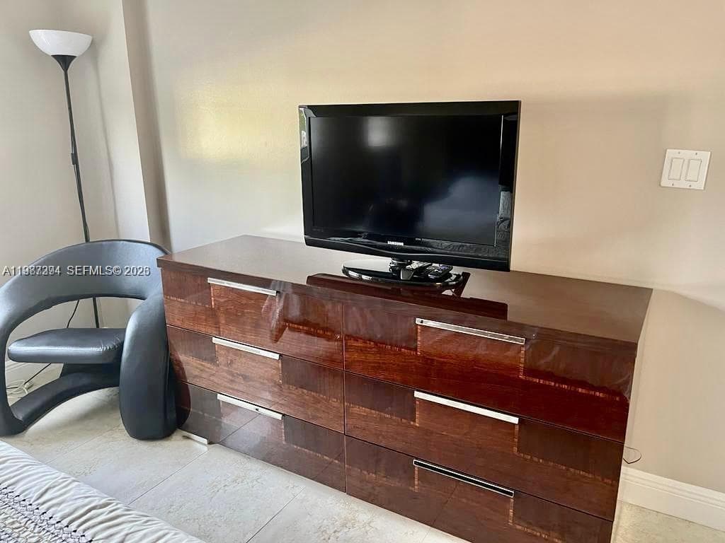 4100 Salzedo St # 503, Coral Gables FL 33146 — 9