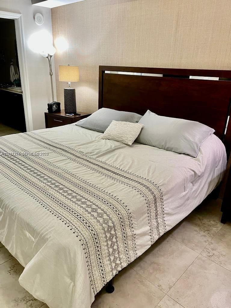 4100 Salzedo St # 503, Coral Gables FL 33146 — 8